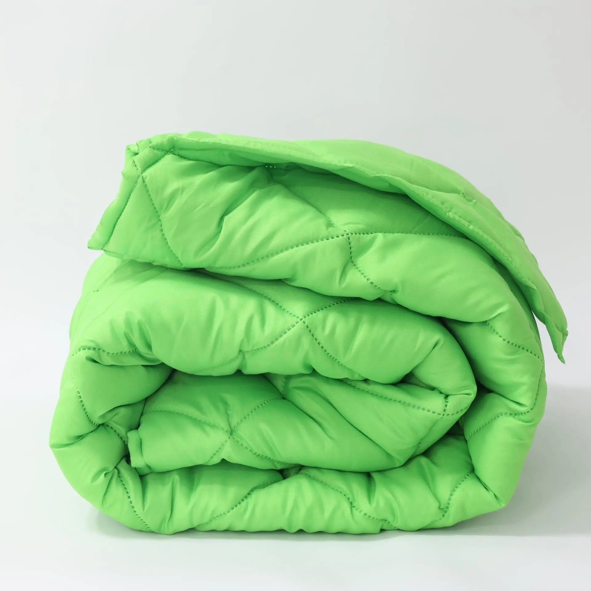 Зимна олекотена завивка Елинор Зелена 200/210 см. Wesleep