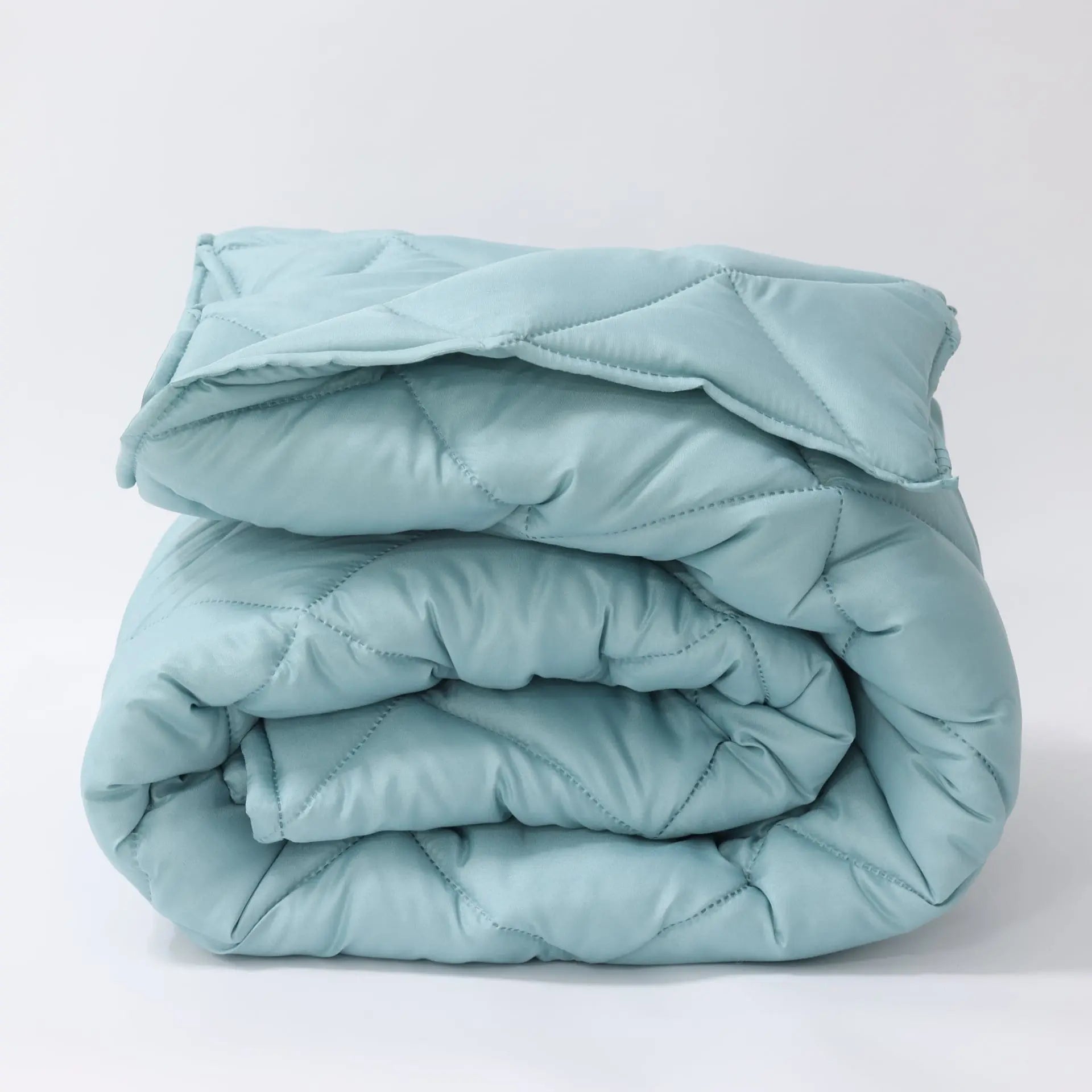 Зимна олекотена завивка Елинор Светло синя 200/210 см. Wesleep