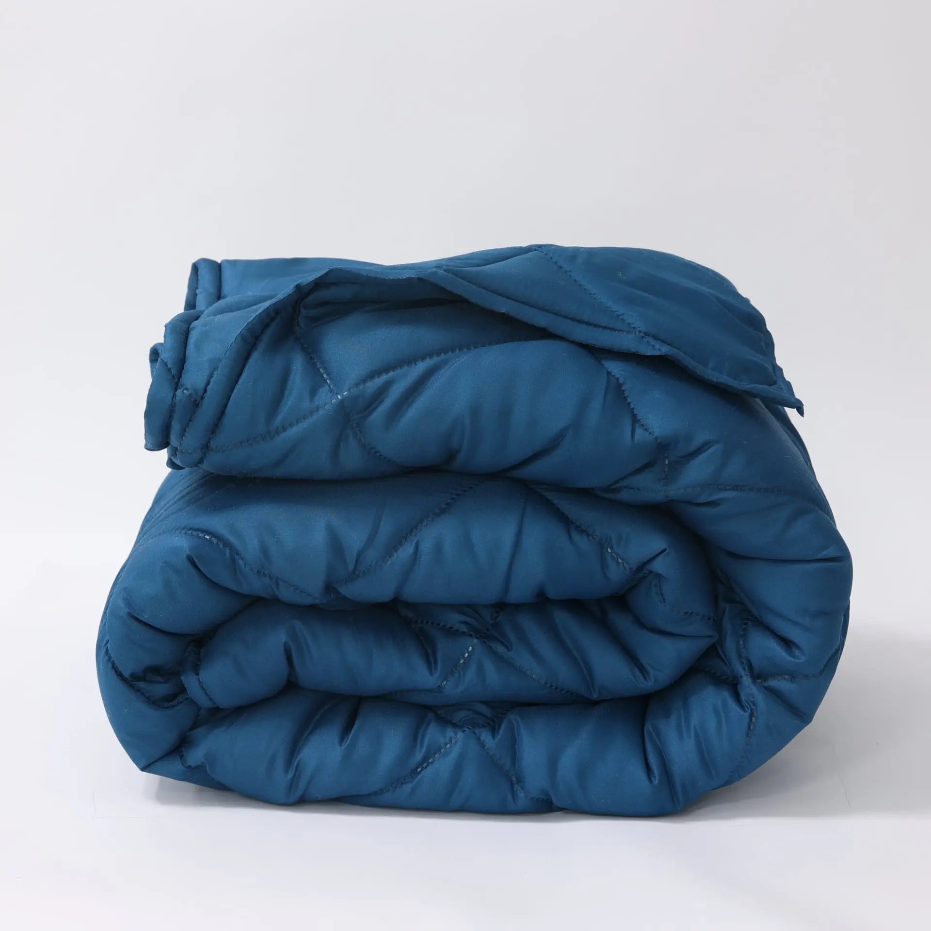 Зимна олекотена завивка Елинор Петрол 200/210 см. Wesleep