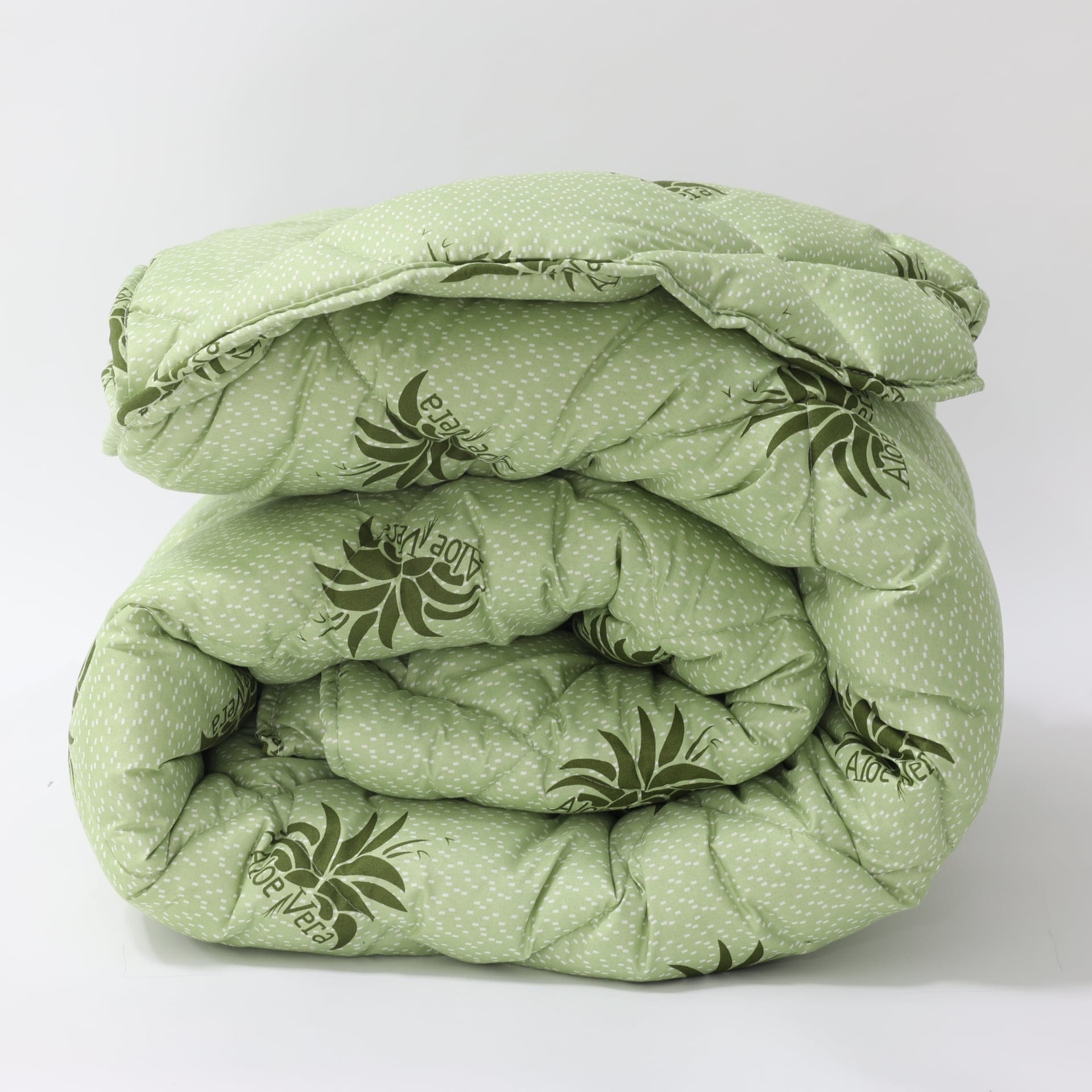 Лятна олекотена завивка за спалня Алое 200/210 см.