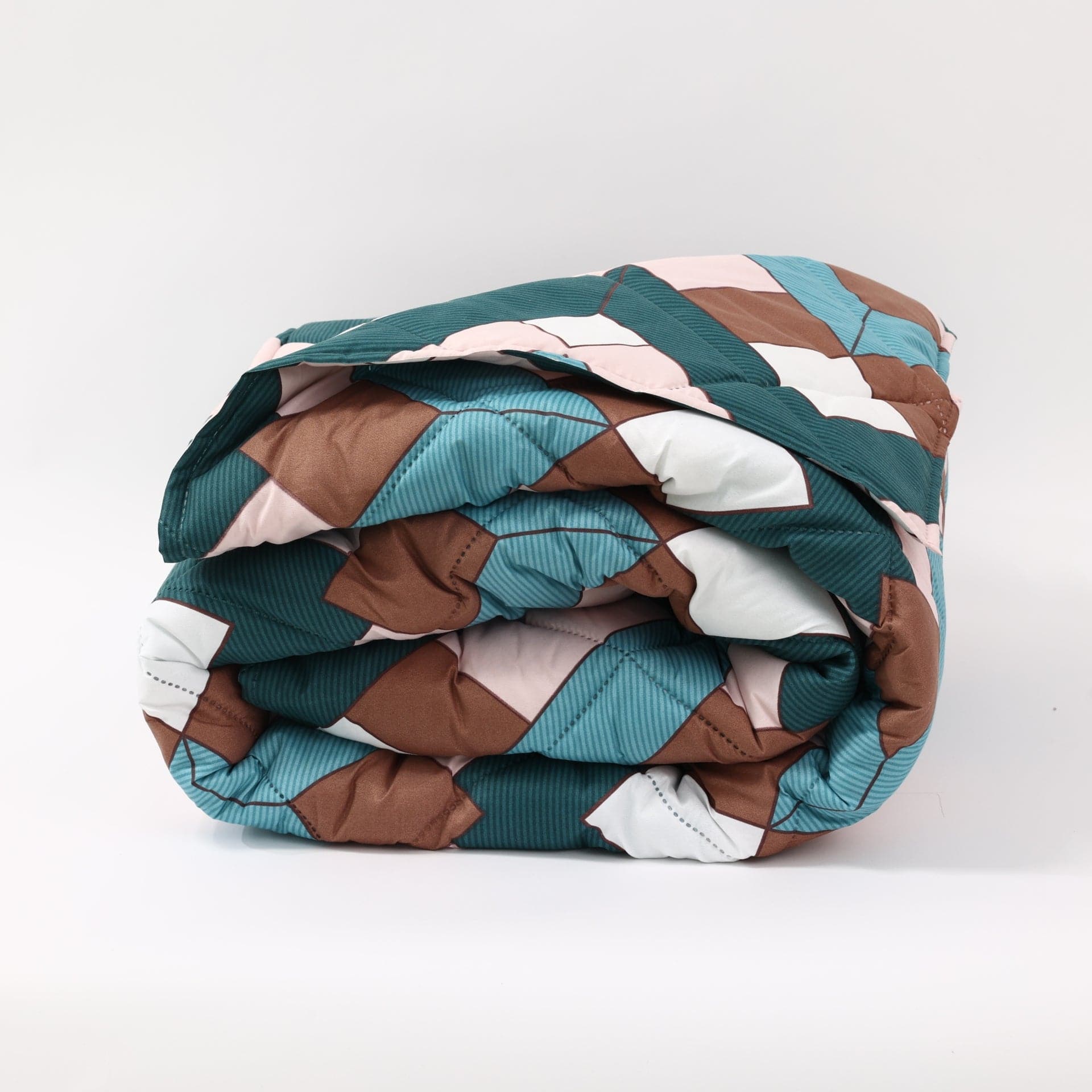 Лятна олекотена завивка за спалня Бари 200/210 см.