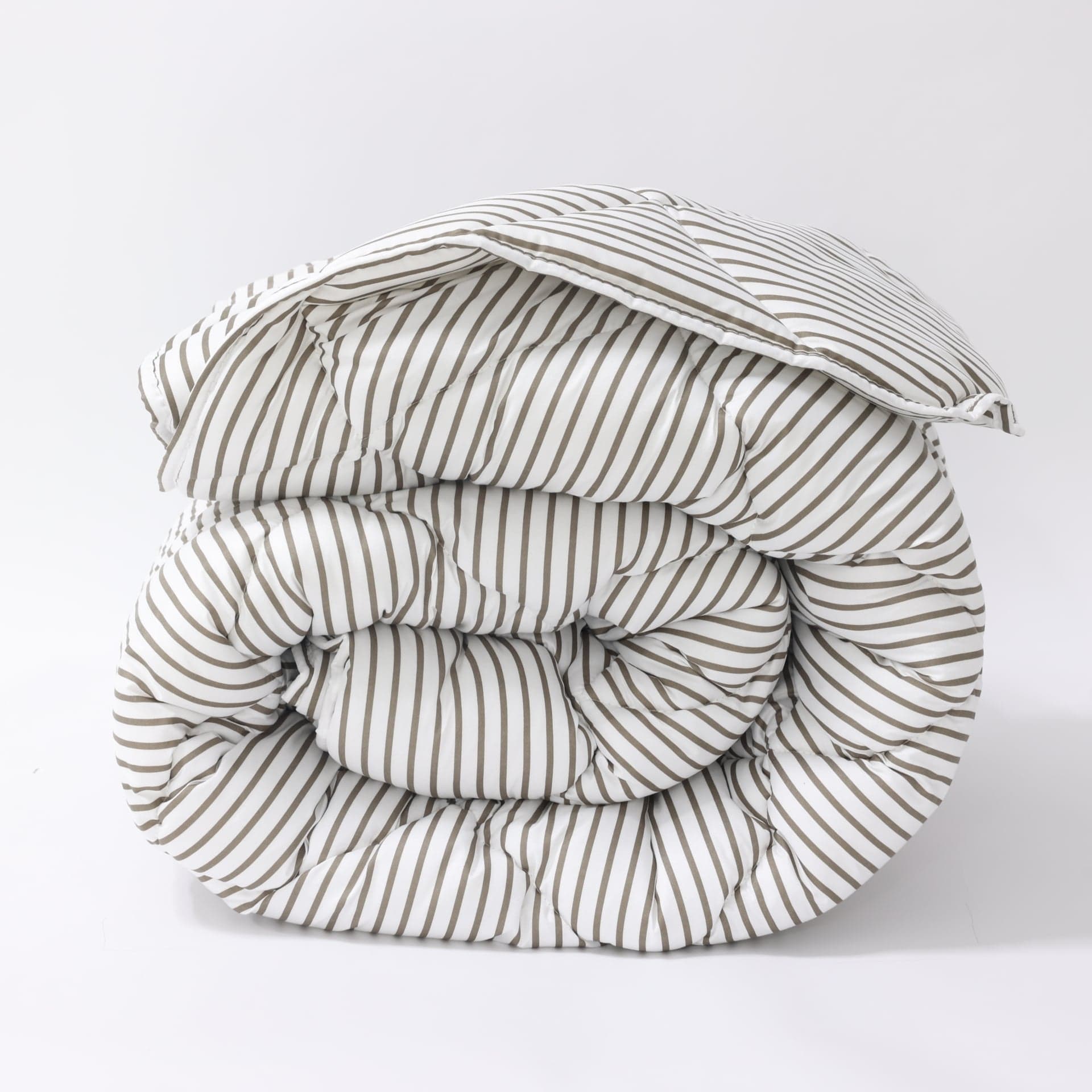 Олекотена зимна завивка Хюга Райе 150/210 см