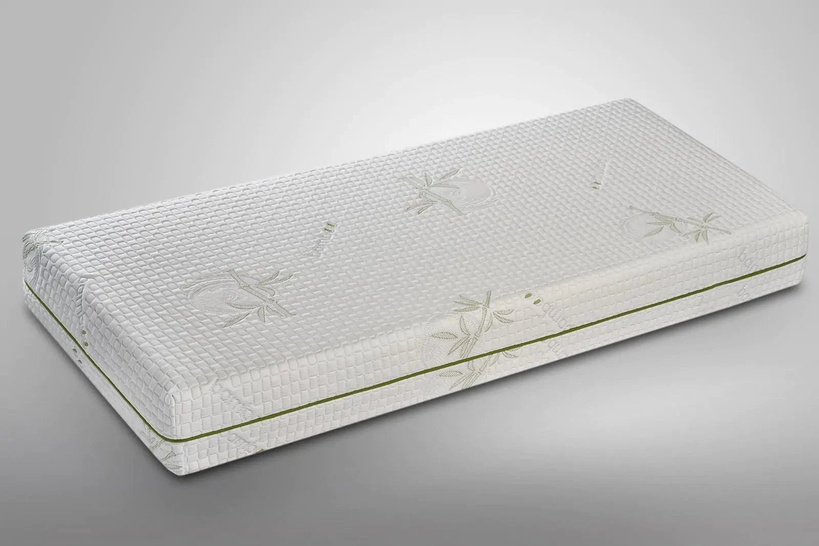 Двулицев матрак Bamboo Memory Gel