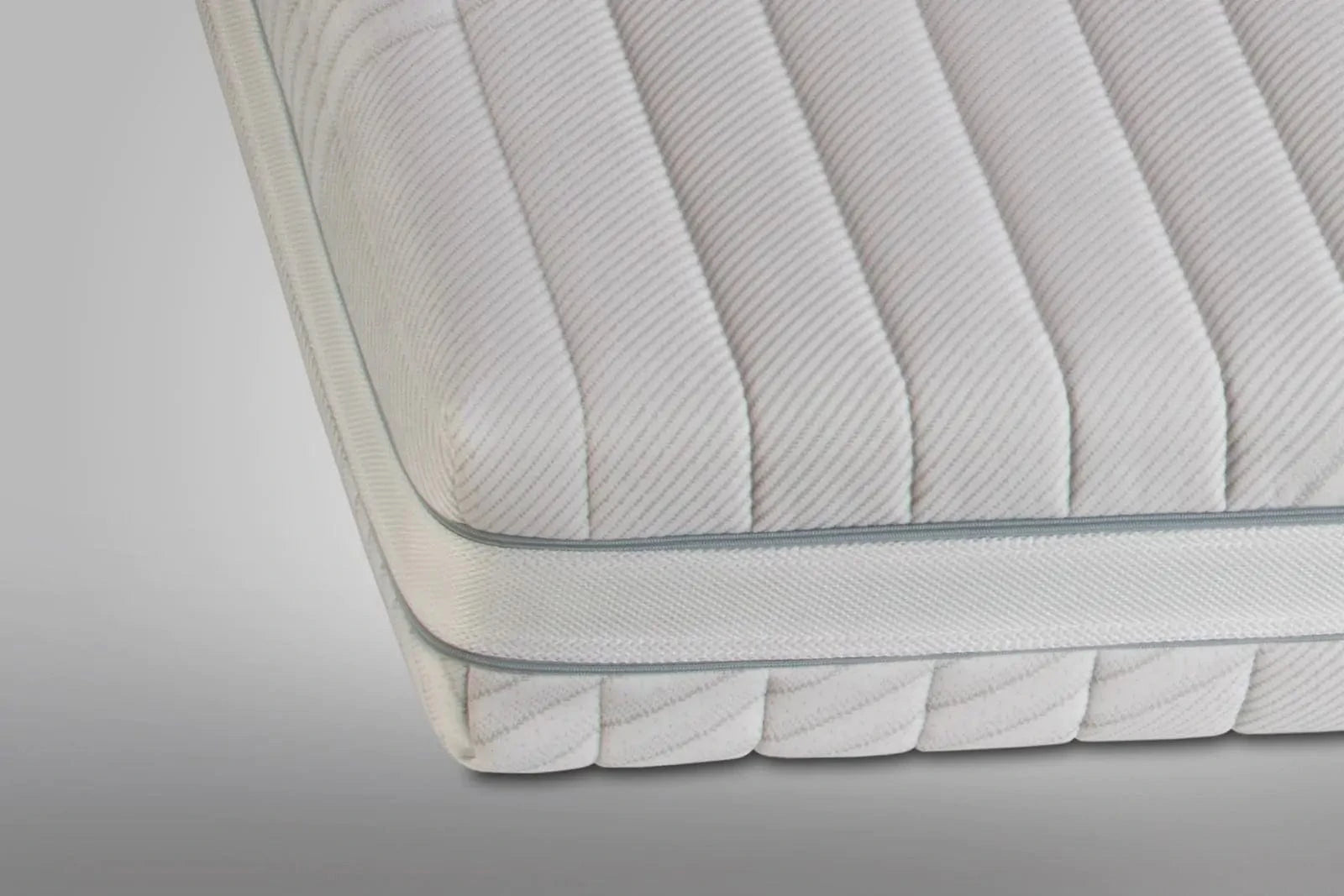 Двулицев матрак Diona