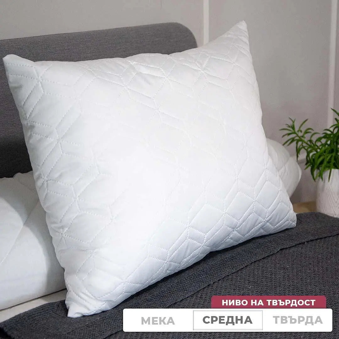 Премиум - класическа възглавница 50/70 см , умерено мека Izidream