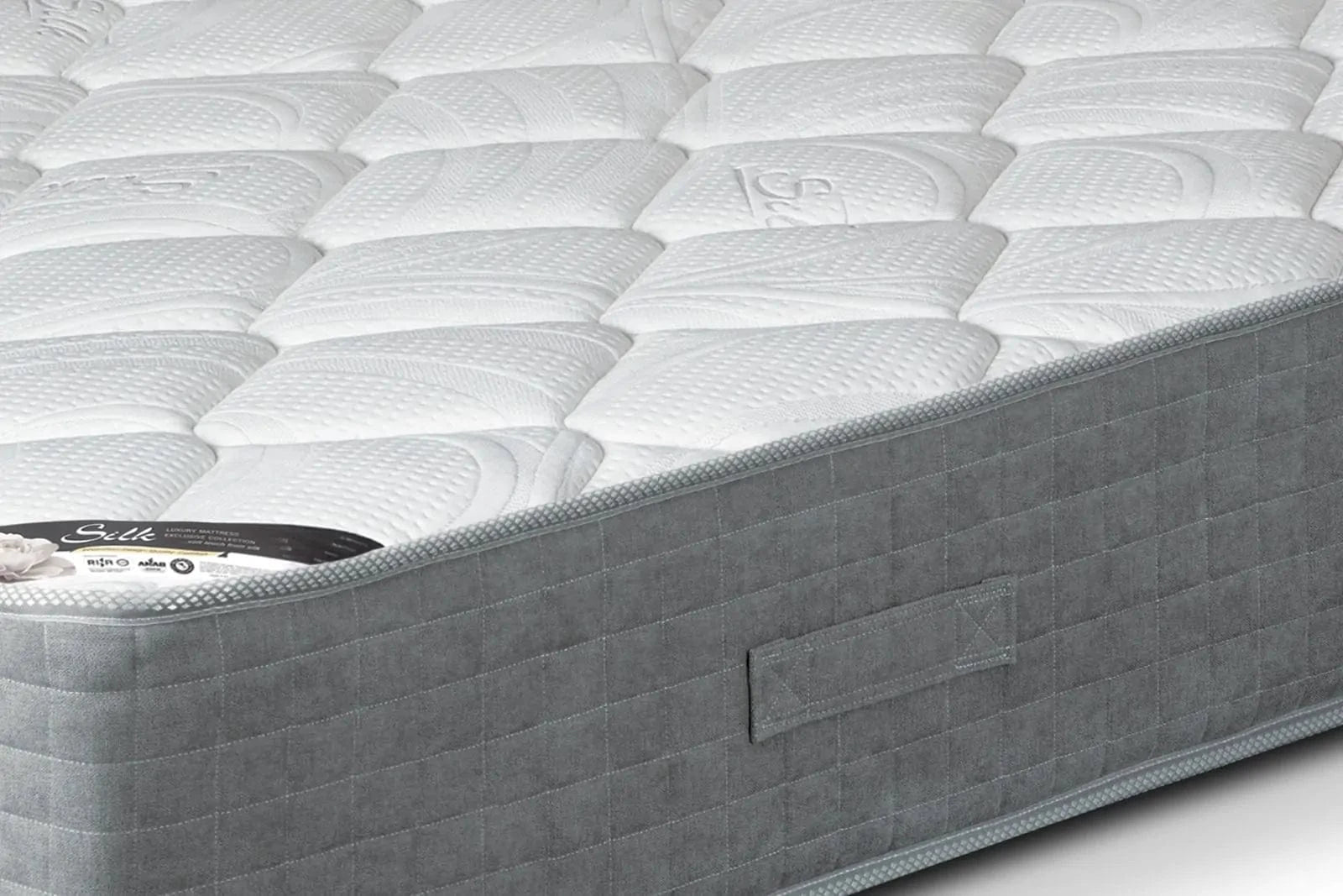 Двулицев матрак Silk