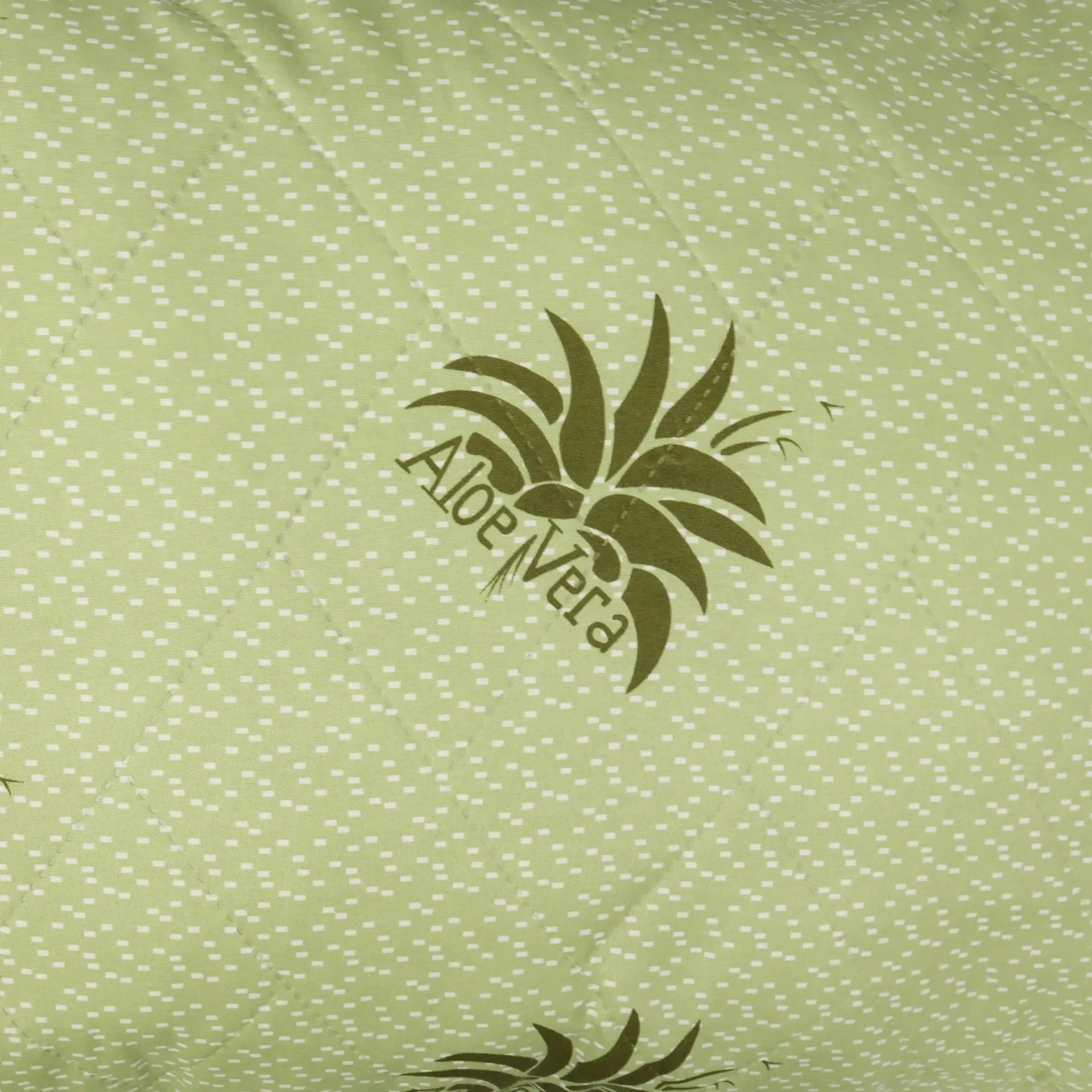 Възглавница за сън Алое Хербал 50/70 см. със силиконов пух Izidream