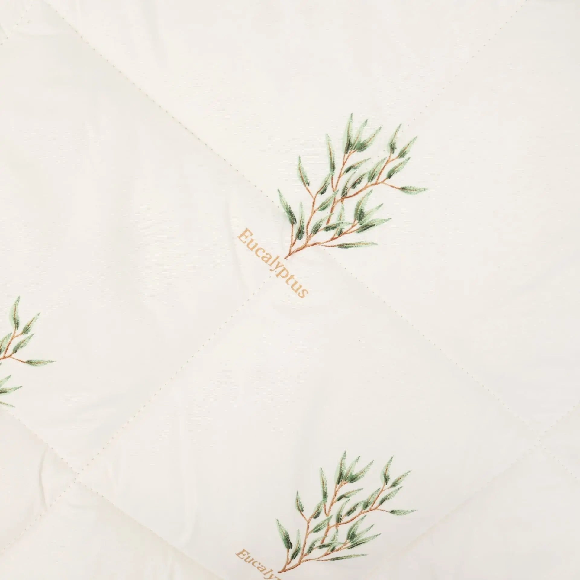 Възглавница Евкалипт Хербал 50/70см. подходяща, за всички позиции на сън Izidream